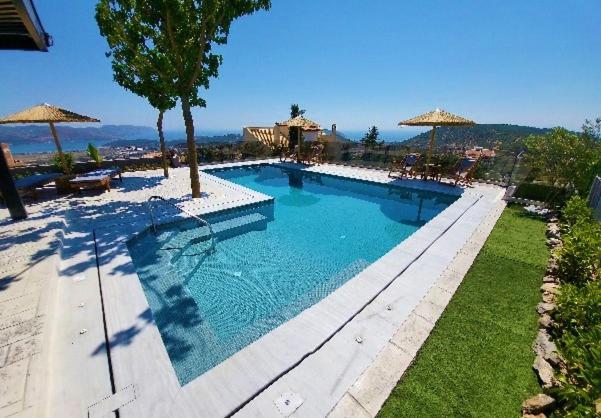"Stergiou Luxury Apartments" Με Κοινη Πισινα Saronida Exterior foto